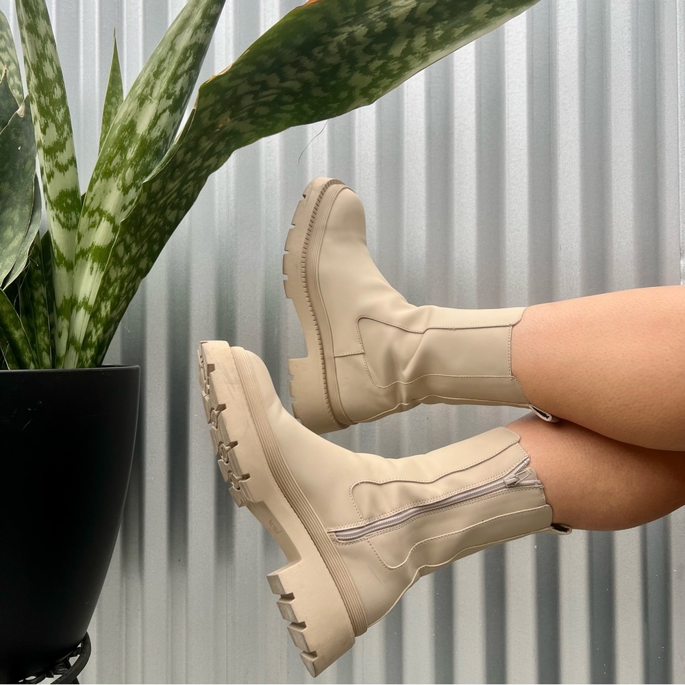 Zara Nude chunky boots